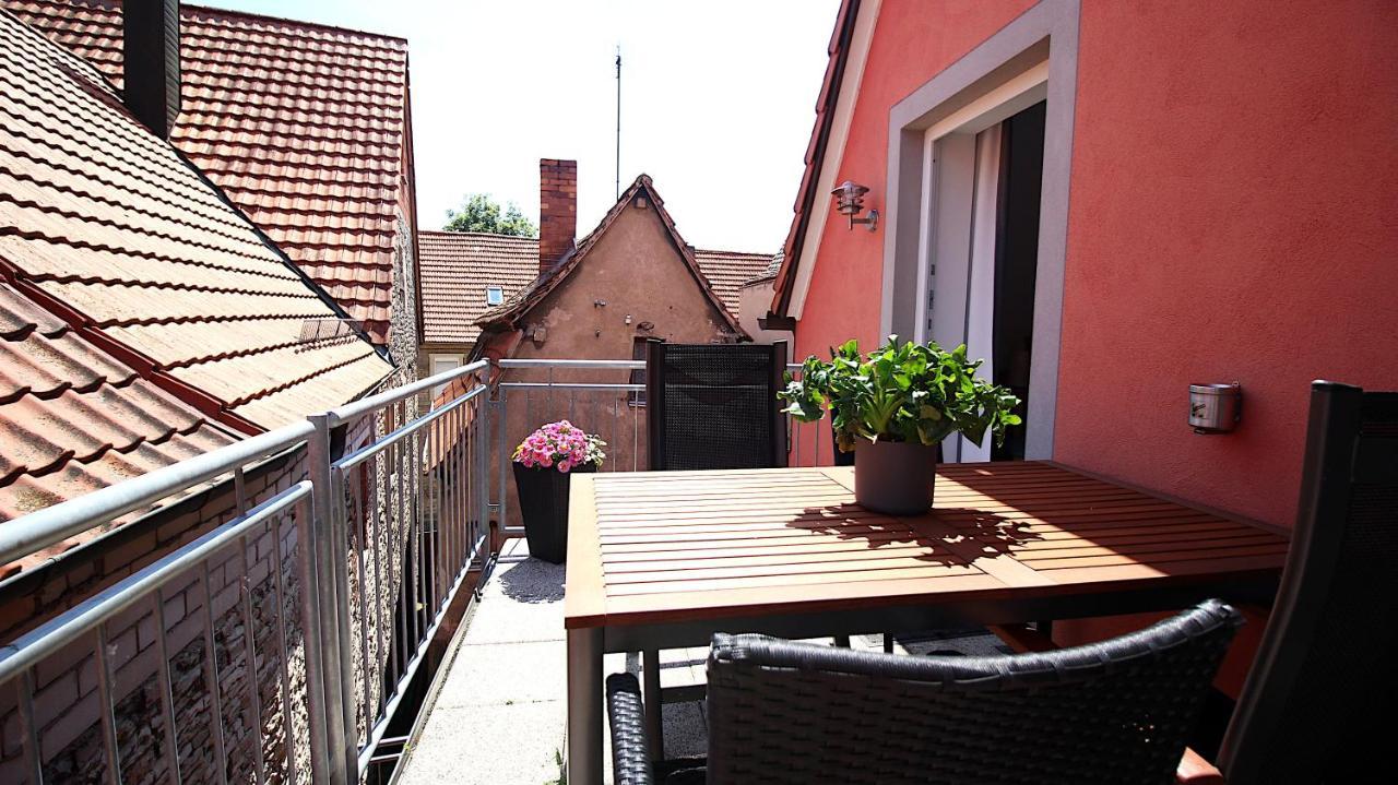 Aparthotel Alte Schmiede Dettelbach Exterior photo