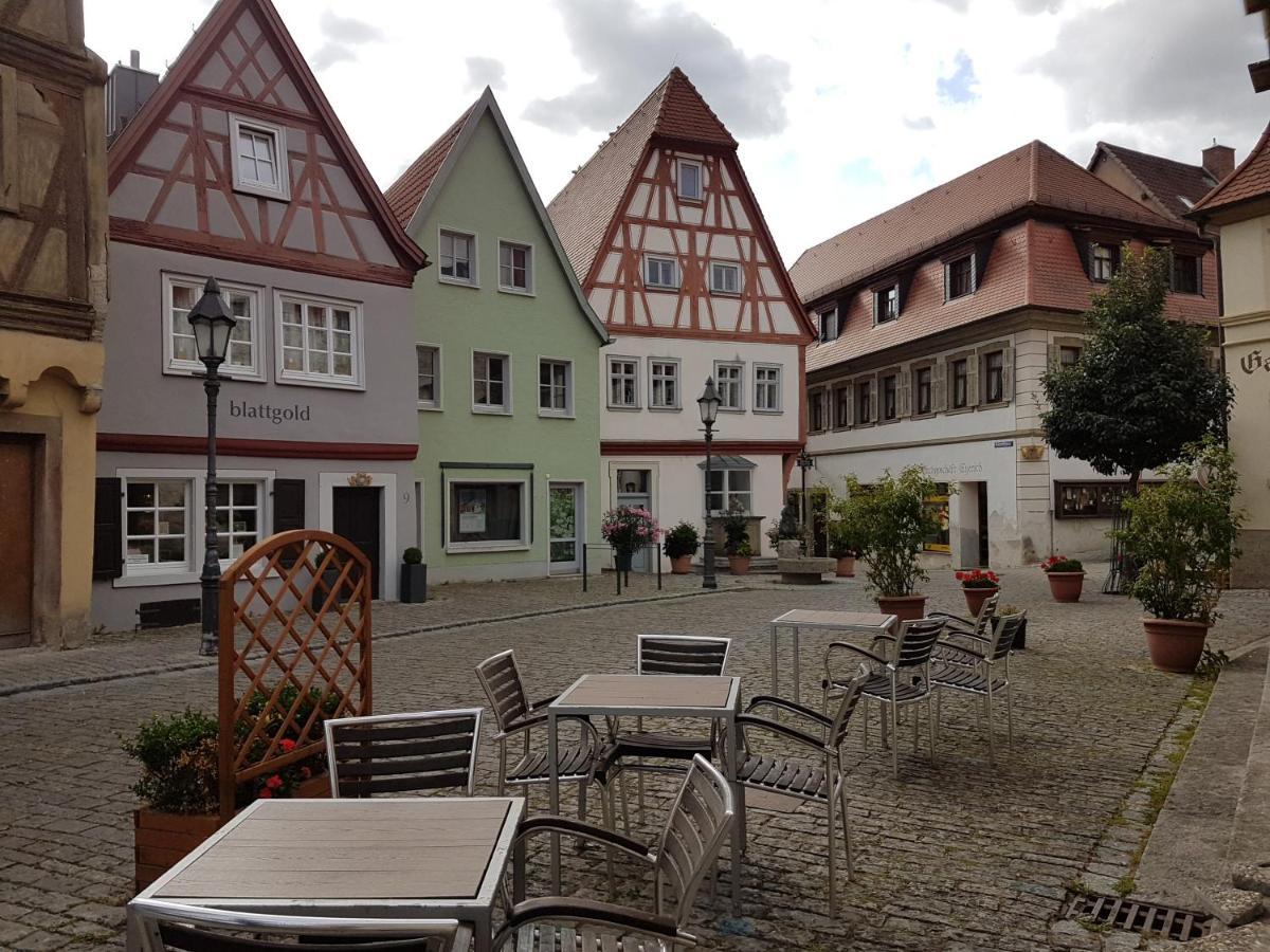 Aparthotel Alte Schmiede Dettelbach Exterior photo